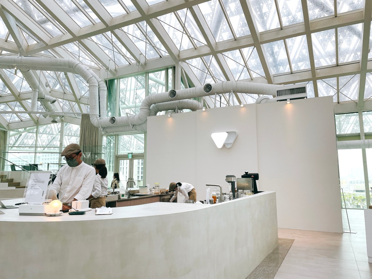 台南美術二館NEWTRO【南美春室The POOL】體現新老派生活態度